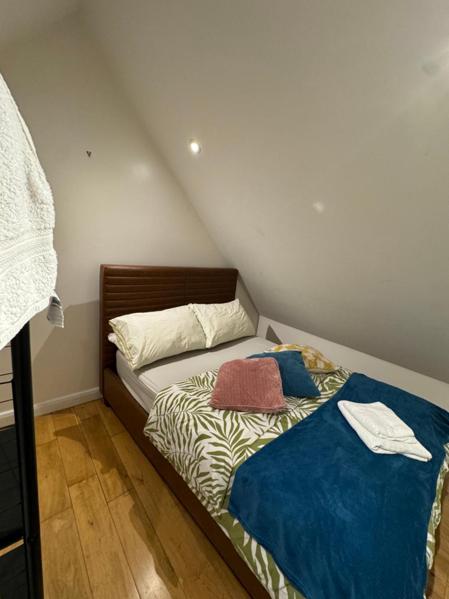 Cozy Rooms Near Central London Exteriör bild